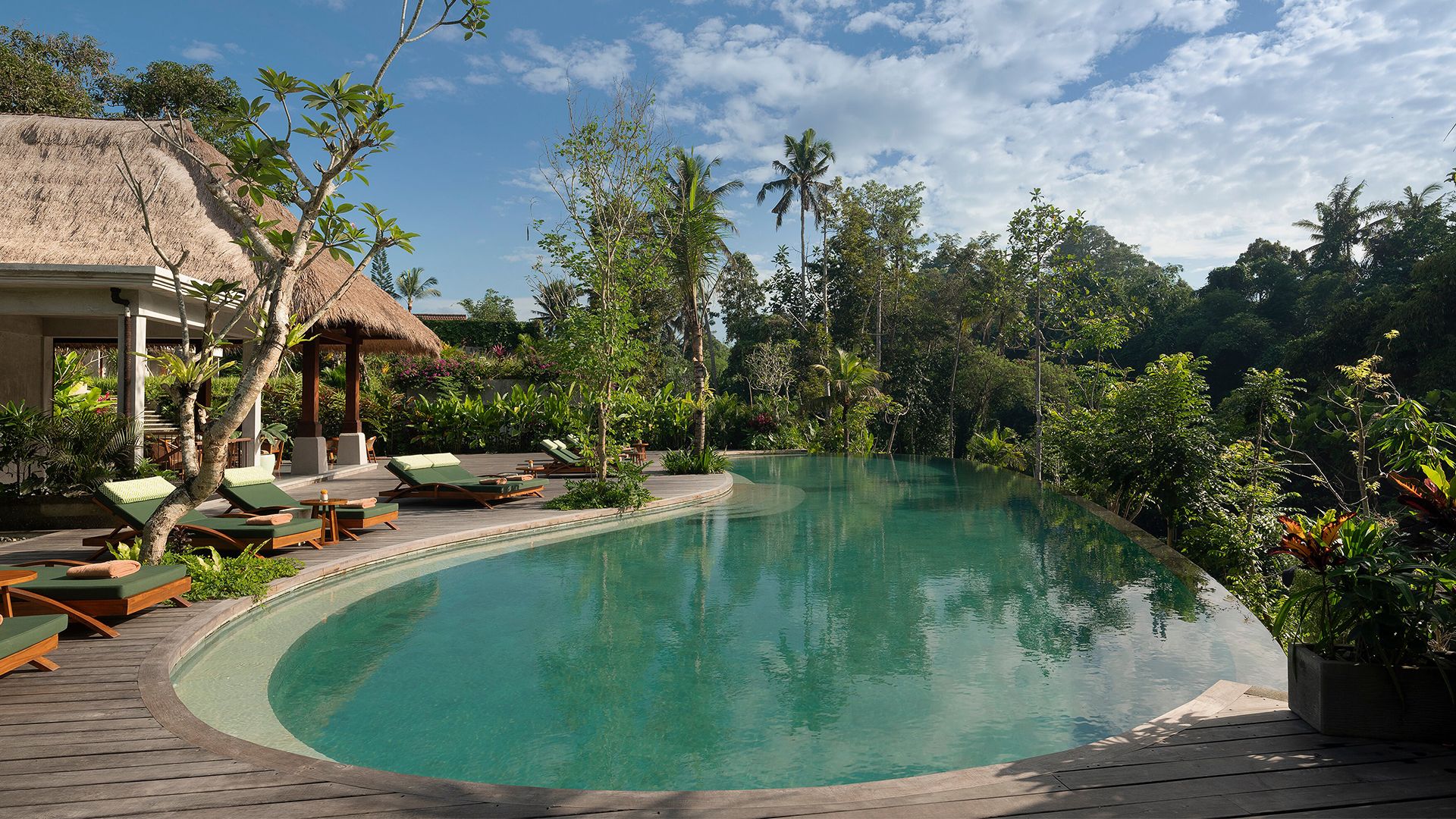 Island Hotel
