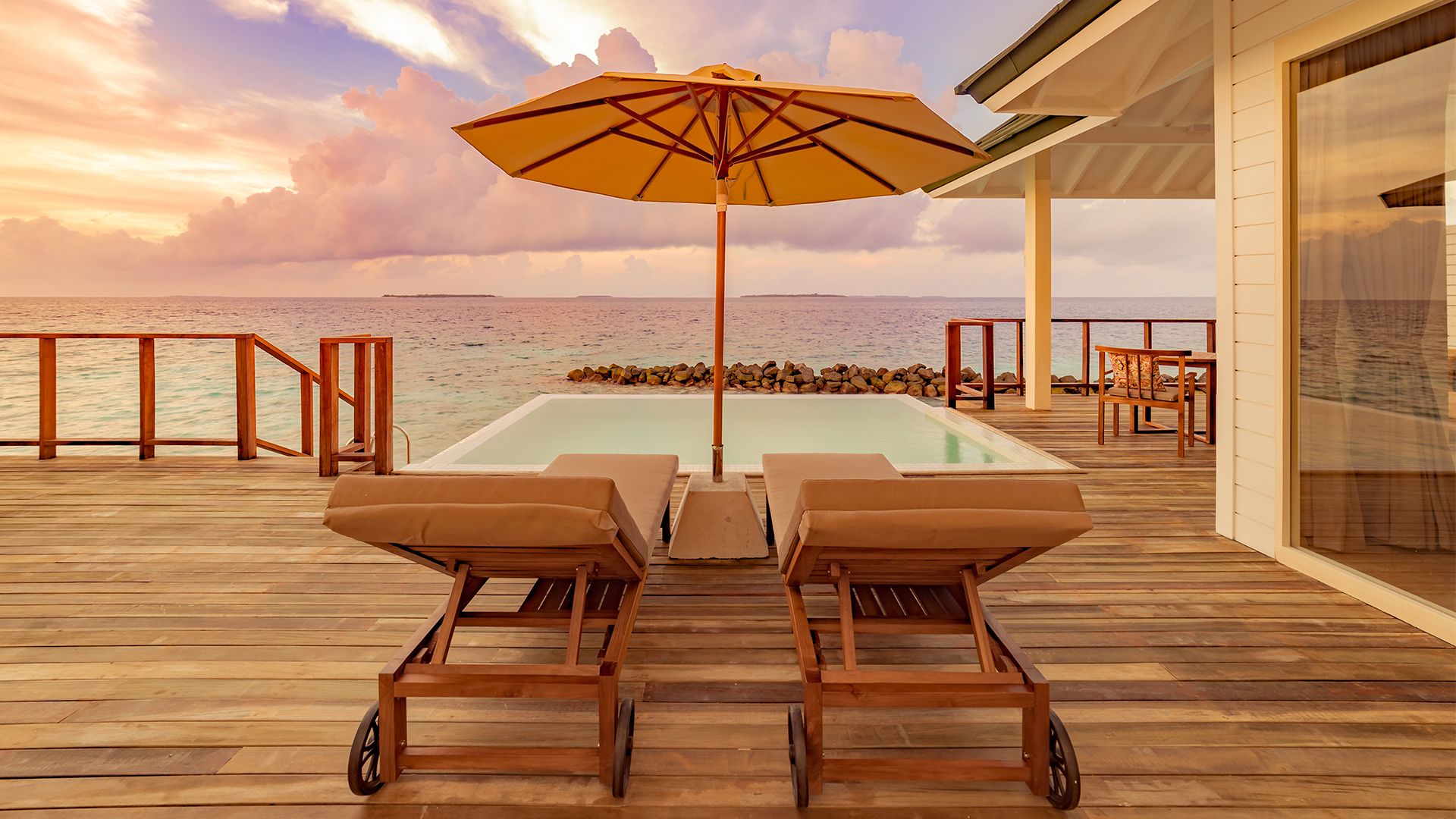 Luxury Island Resort