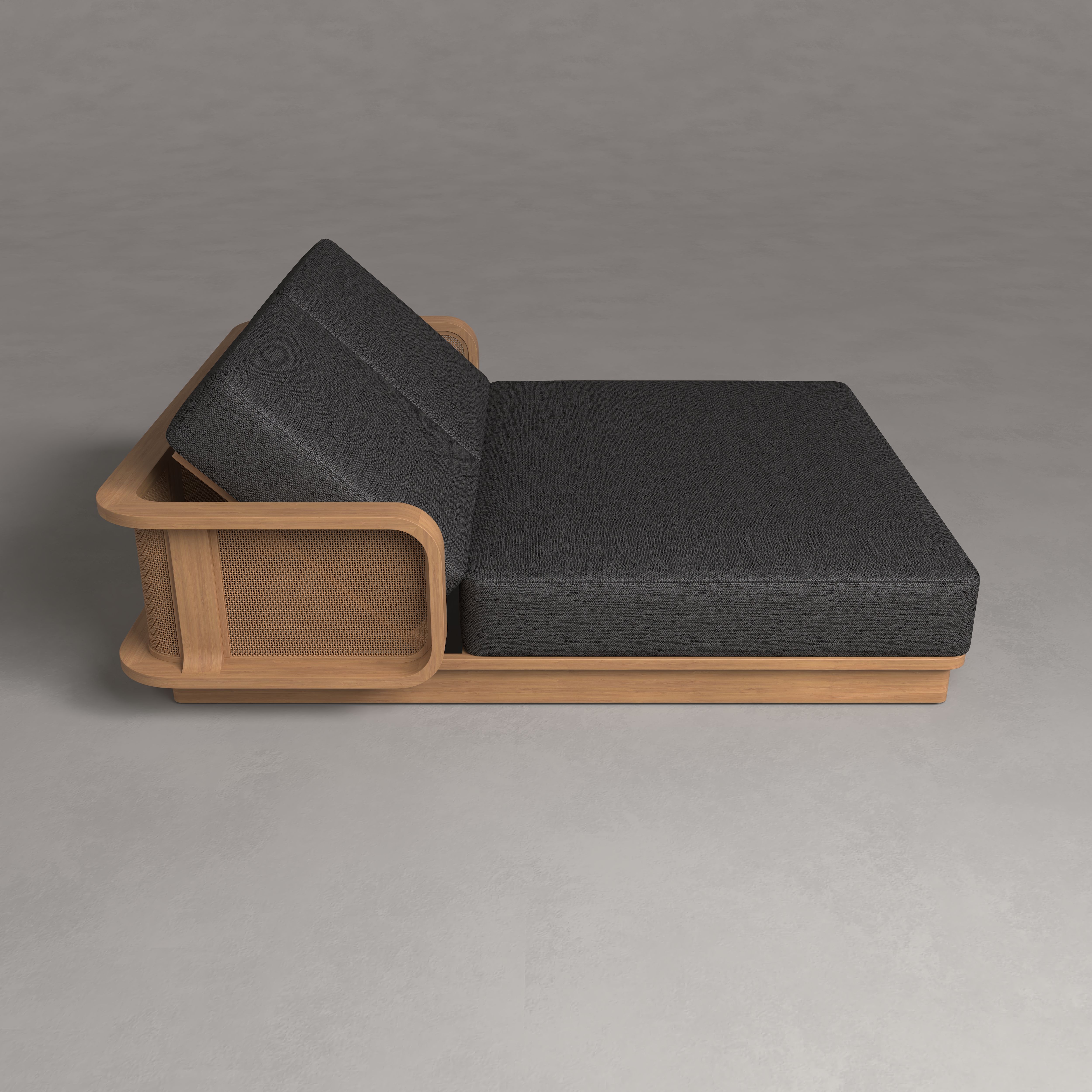 Englo Teak Sunbed