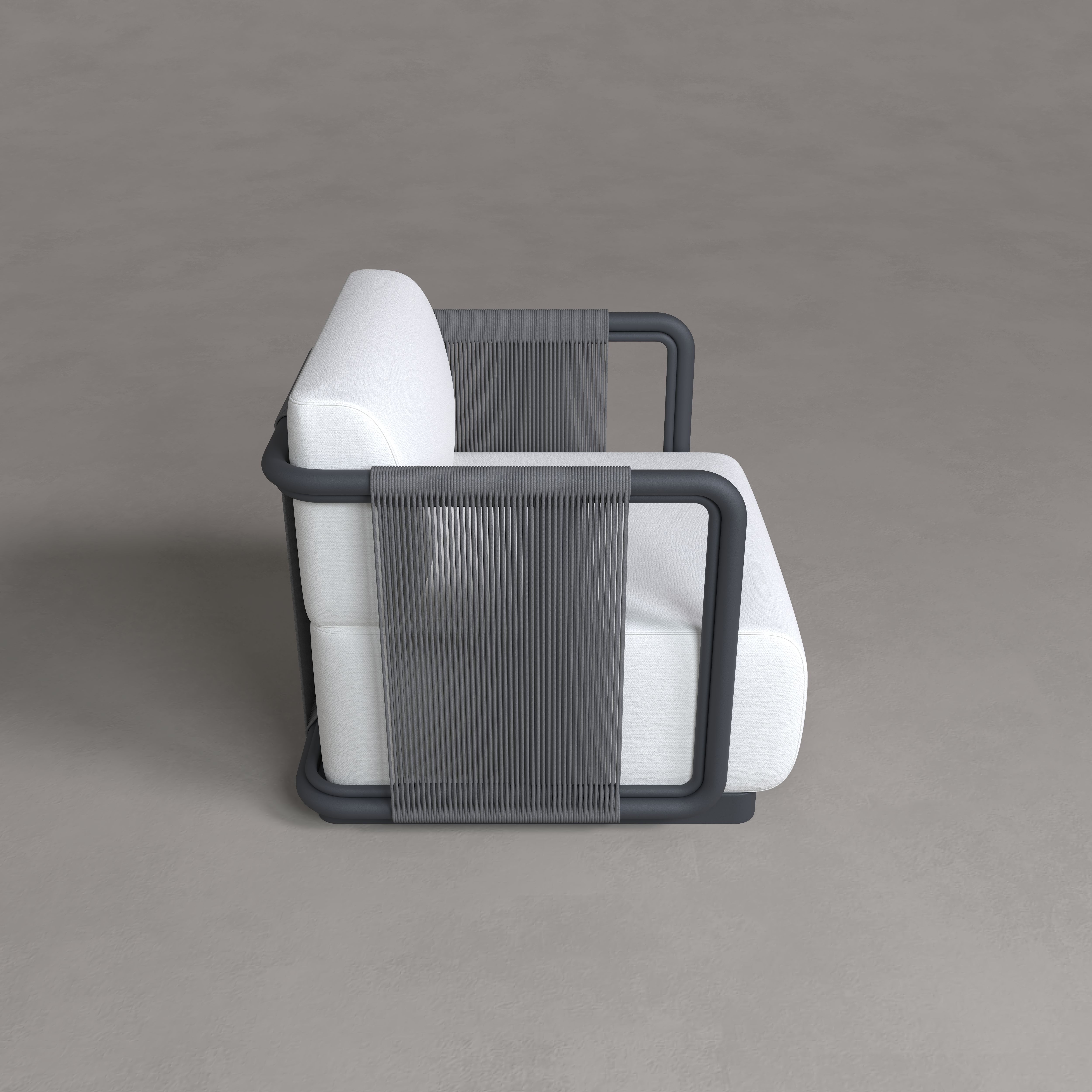 Ordre Aluminum Single Sofa
